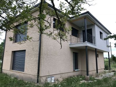 LIM 017 Villa Ossature Bois Puy Guillaume (63) 3 Chambres + garage